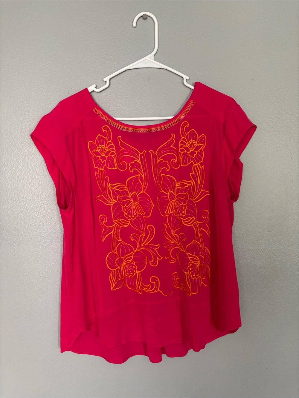 Maeve Fuchsia Short Sleeve Top with Orange Floral Embroidery